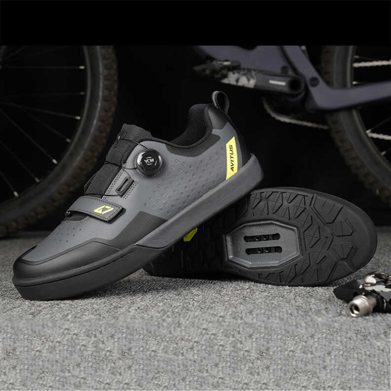 Mountain Biking Videos - حذاء رجالي AVITUS مع 2-Bolt SPD